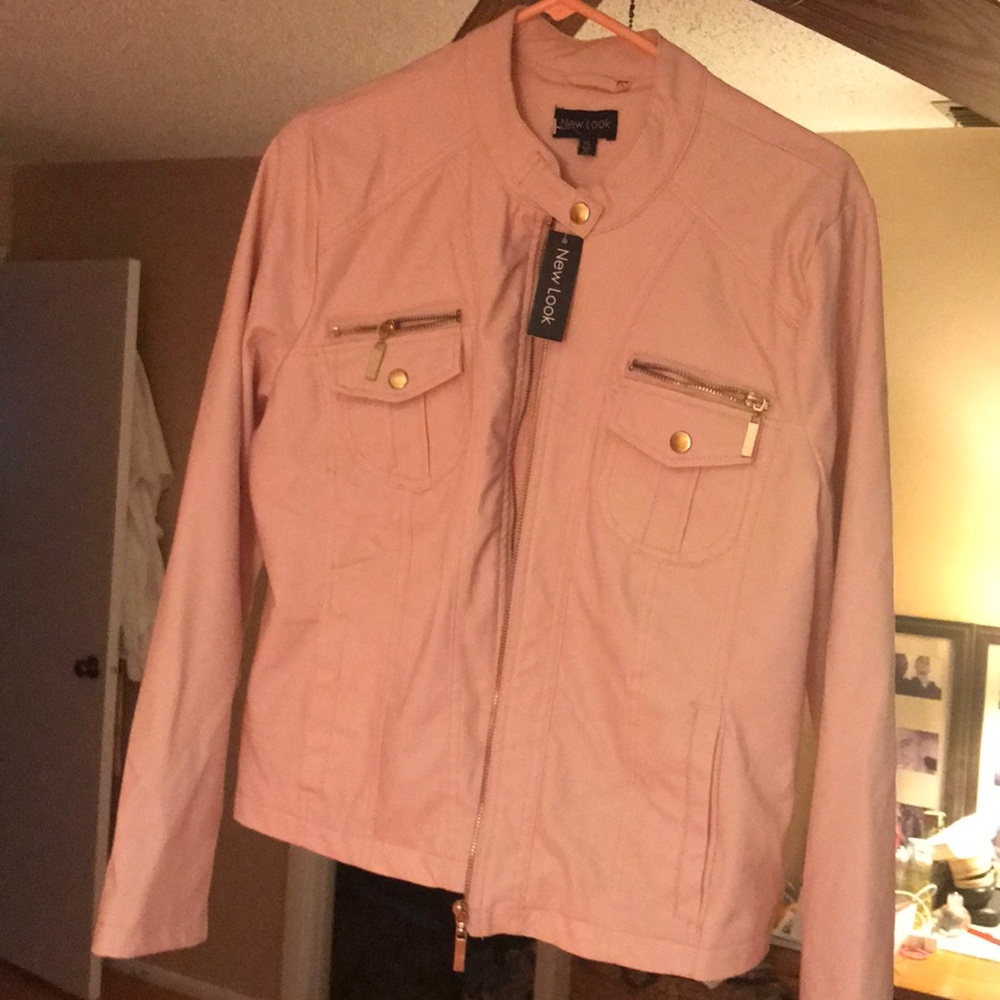 Super Cute.!NWT ‘New Look’ Zippered Jacket